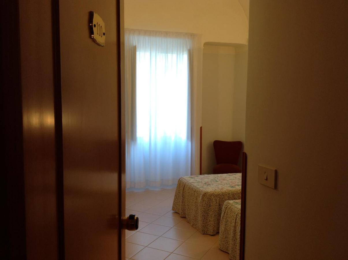Hotel Castello Мезанье Номер фото