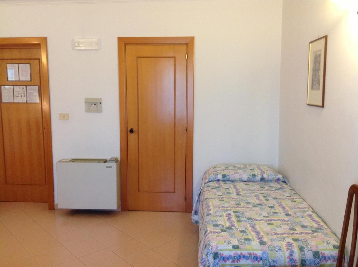 Hotel Castello Мезанье Номер фото