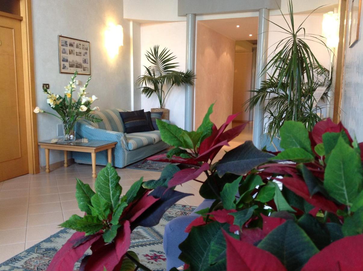 Hotel Castello Мезанье Интерьер фото
